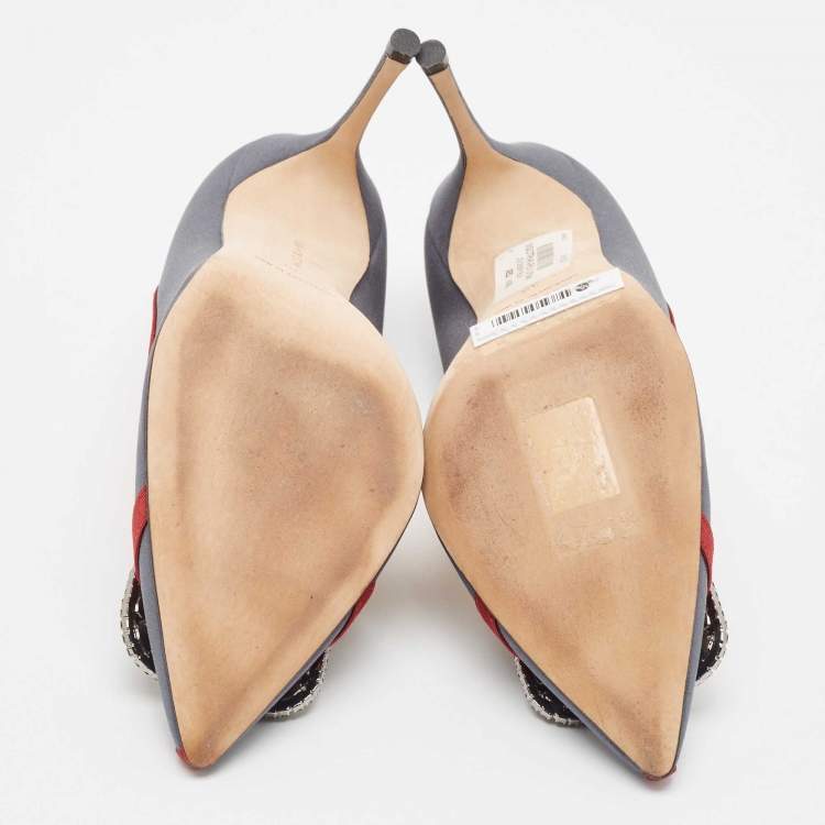 مملوكة مسبقًا Manolo Blahnik Grey Satin and Canvas Gotrian Pumps Size 39
