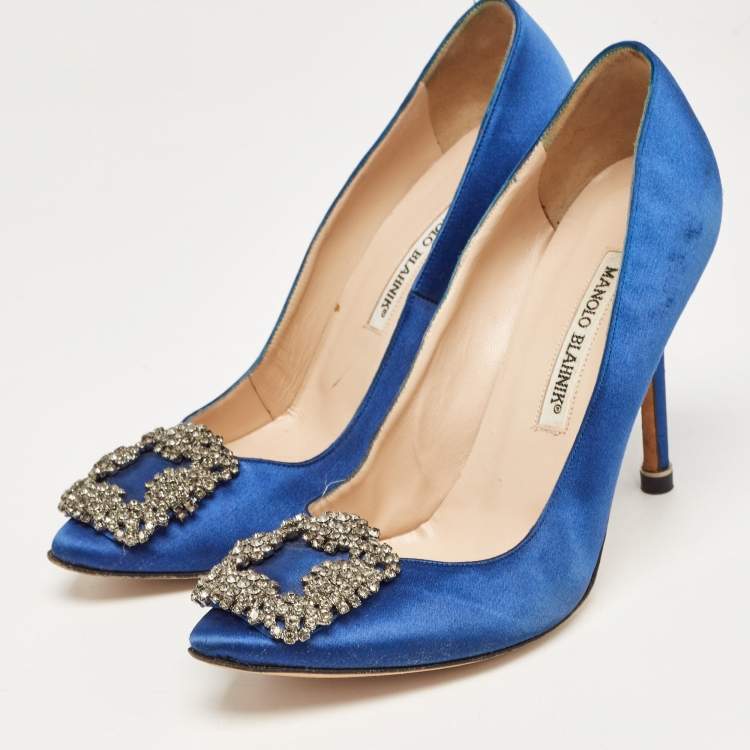 Pre Owned Manolo Blahnik Blue Satin Hangisi Pumps Size 37.5