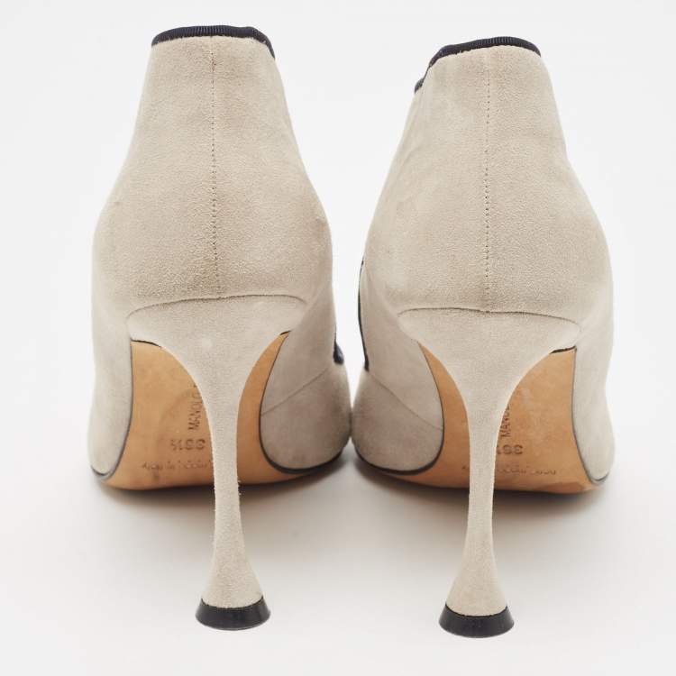 Pre Owned Manolo Blahnik Grey Suede  Pointed Toe Pumps Size 36.5
