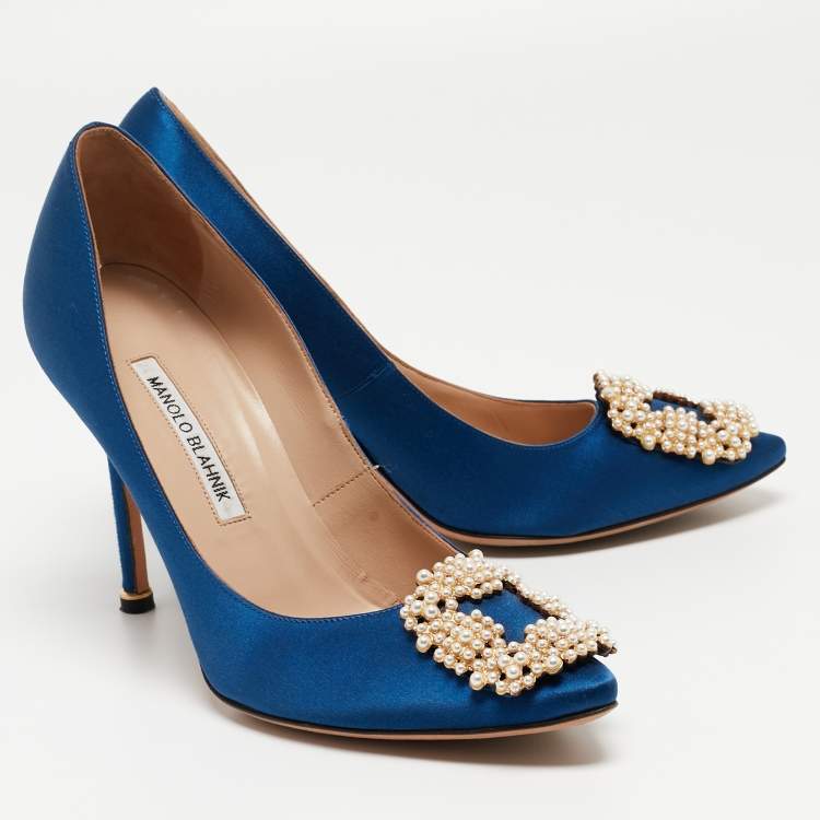 Pre Owned Manolo Blahnik Blue Satin Hangisi Pumps Size 38.5