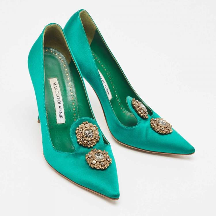 Pre Owned Manolo Blahnik Green Satin Brooch Crystal Embellished Pumps Size 38   