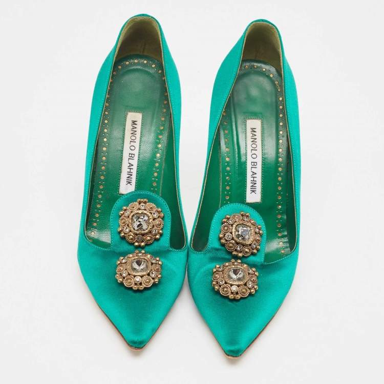 Pre Owned Manolo Blahnik Green Satin Brooch Crystal Embellished Pumps Size 38   
