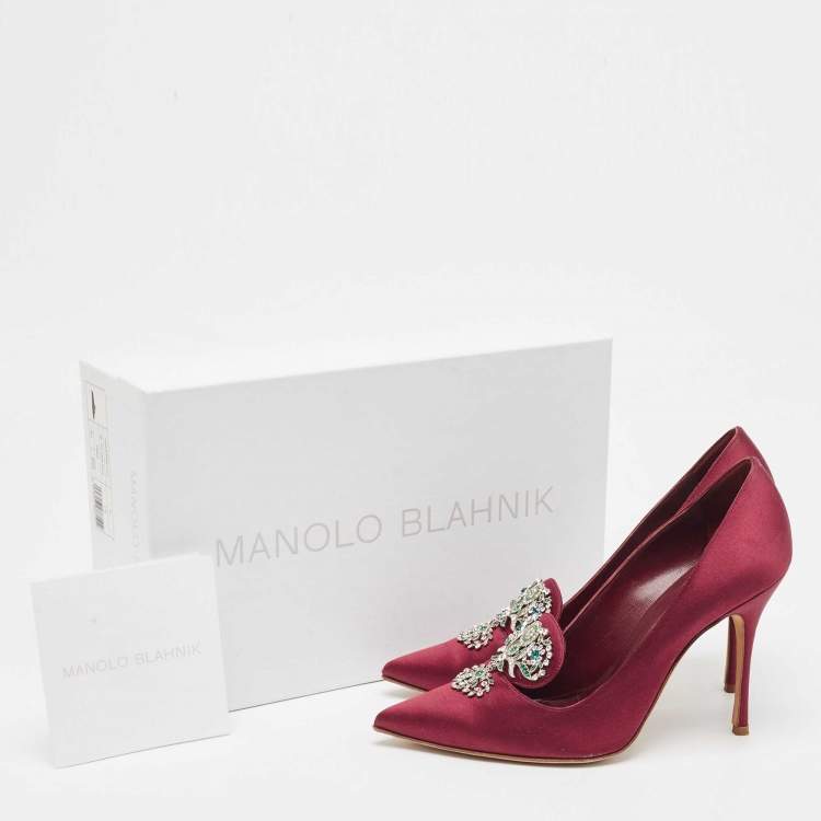 Pre Owned Manolo Blahnik Burgundy Satin Chilanghi Pumps Size 37