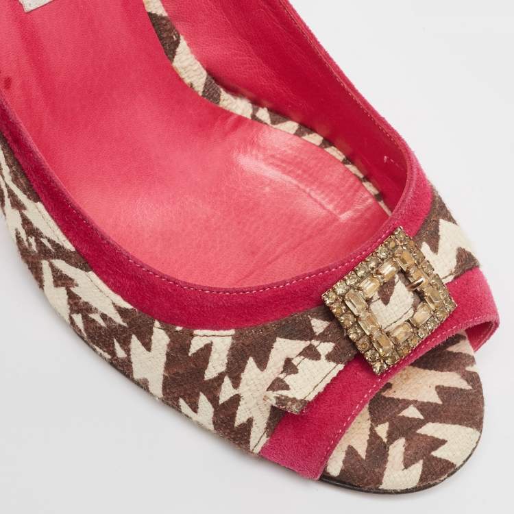 Pre Owned Manolo Blahnik Tricolor Printed Canvas and Suede Embellished Buckle Peep Toe Pumps Size 40.5