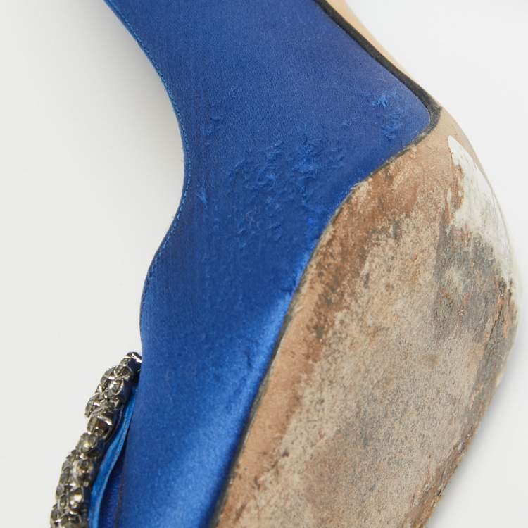 Pre Owned Manolo Blahnik  Blue Satin Hangisi Pumps Size 36