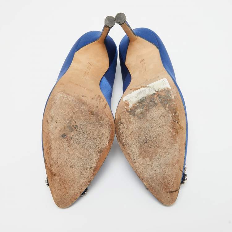Pre Owned Manolo Blahnik  Blue Satin Hangisi Pumps Size 36