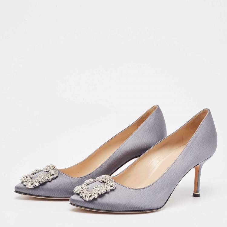 Pre Owned Manolo Blahnik Grey Satin Hangisi Pumps Size 37
