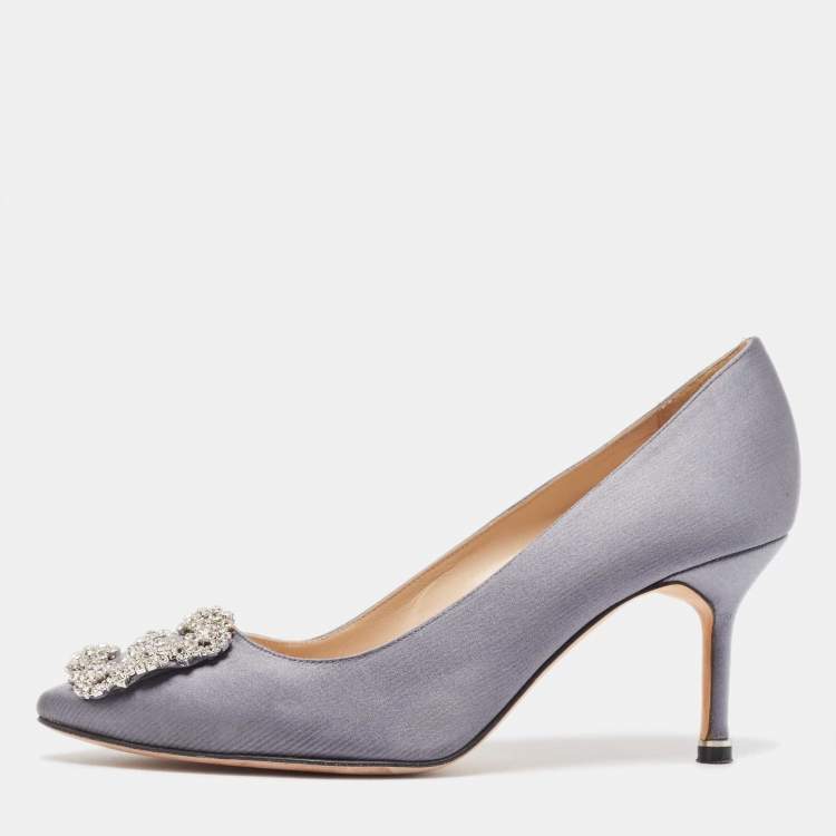 Pre Owned Manolo Blahnik Grey Satin Hangisi Pumps Size 37