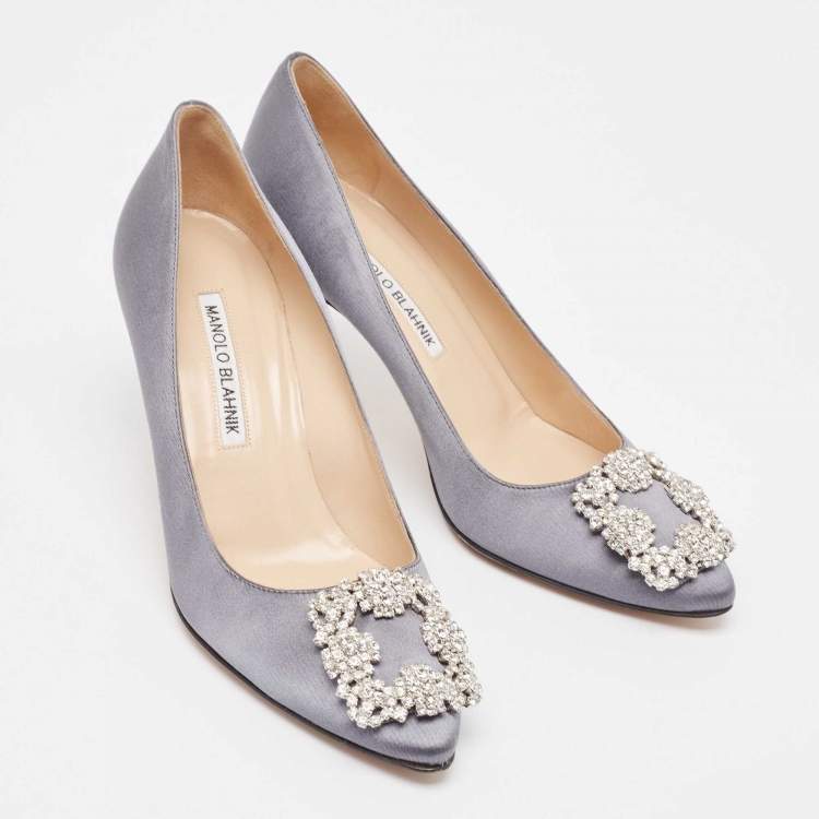 Pre Owned Manolo Blahnik Grey Satin Hangisi Pumps Size 37