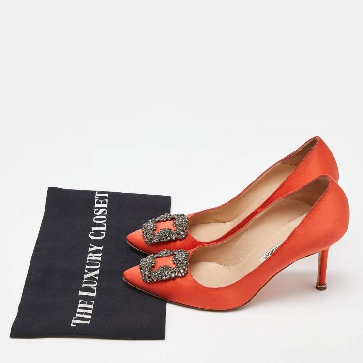 Pre Owned Manolo Blahnik Orange Satin Hangisi Pumps Size 37