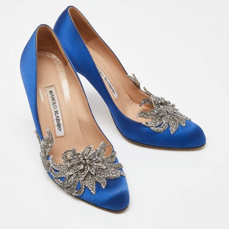 Pre Owned Manolo Blahnik Blue Satin Embellished Swan Pumps Size 37