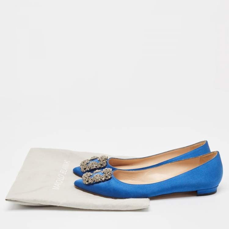 Pre Owned Manolo Blahnik Blue Satin Hangisi  Flats Size 37 