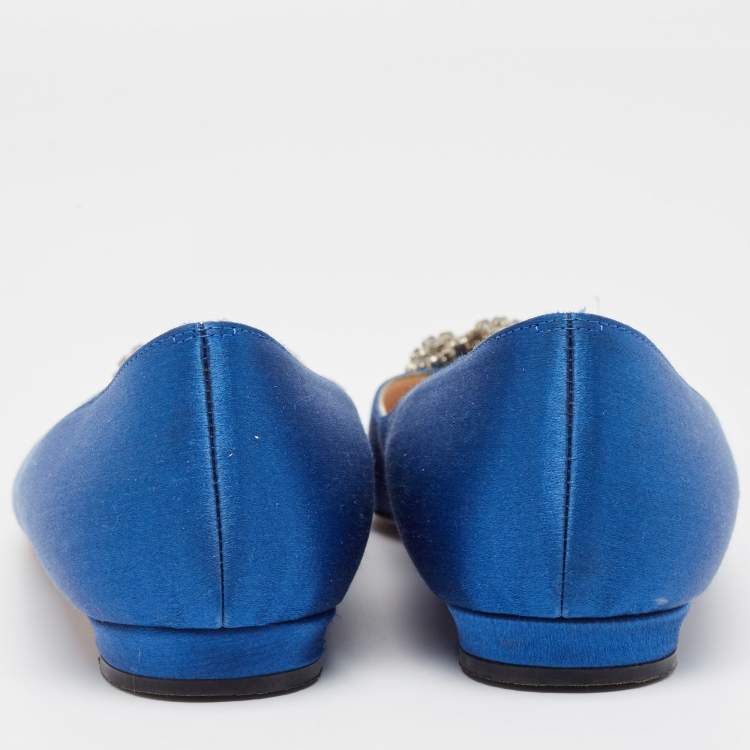 Pre Owned Manolo Blahnik Blue Satin Hangisi  Flats Size 37 