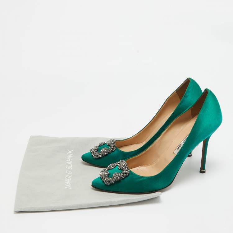 Pre Owned Manolo Blahnik Green Satin Hangisi Pumps Size 42
