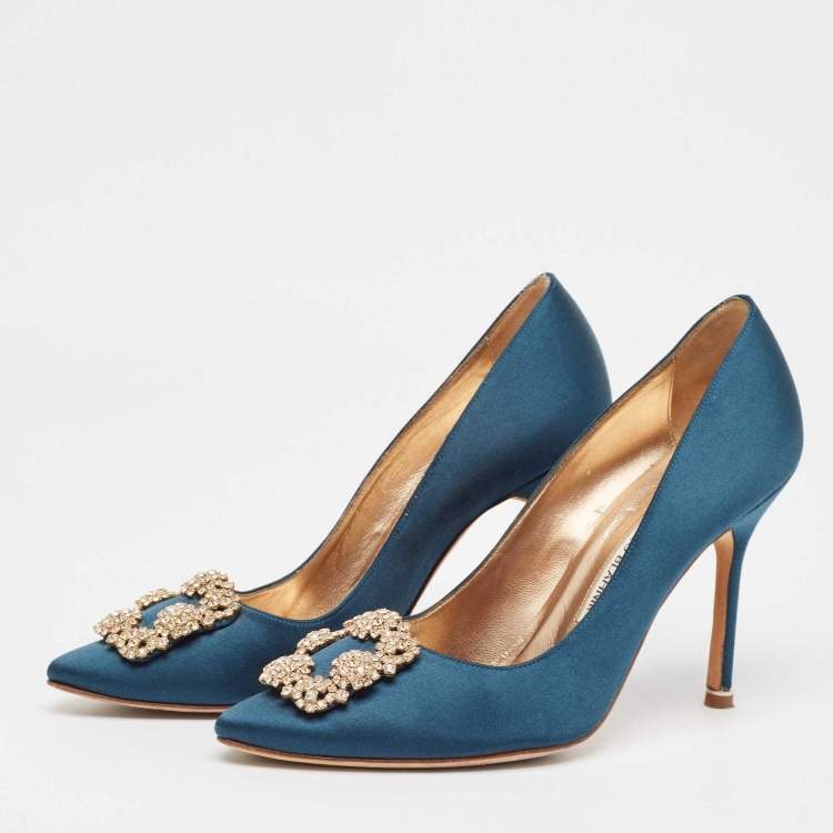 Pre Owned Manolo Blahnik Blue Satin Hangisi Pumps Size 38.5