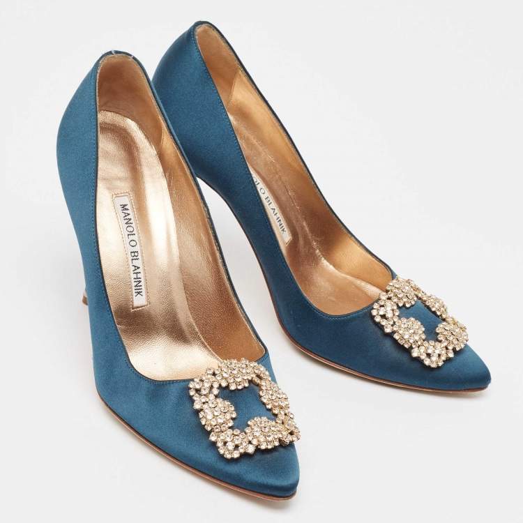 Pre Owned Manolo Blahnik Blue Satin Hangisi Pumps Size 38.5