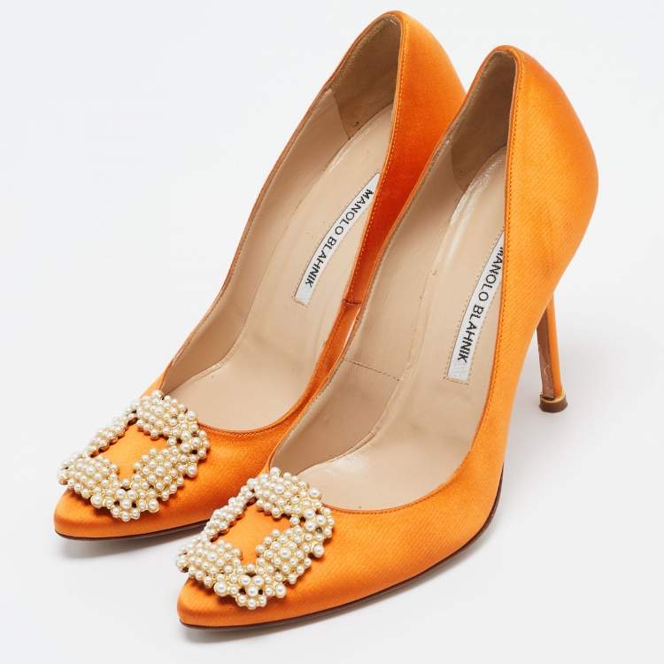 Pre Owned Manolo Blahnik  Orange Satin Hangisi Pumps Size 38.5