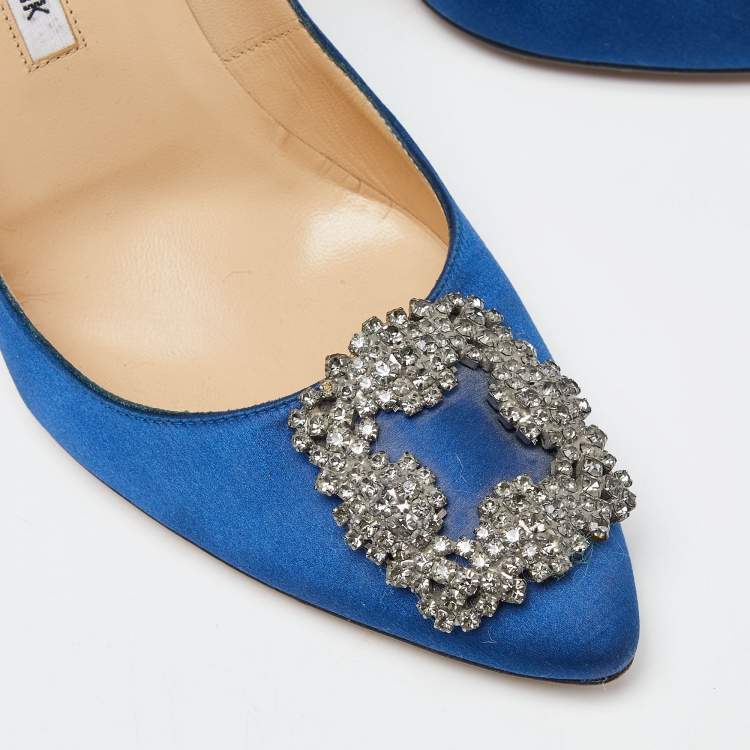 Pre Owned Manolo Blahnik Blue Satin Hangisi Pumps Size 39