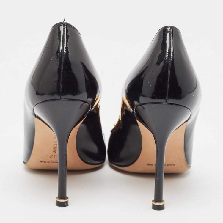 مملوكة مسبقًا Manolo Blahnik Patent Leather Hangisi Pointed Toe Pumps Size 37