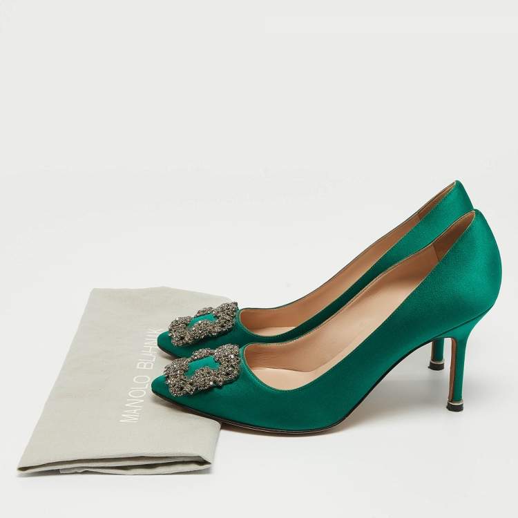 Pre Owned Manolo Blahnik Green Satin Hangisi Crystal Embellished Pumps Size 37
