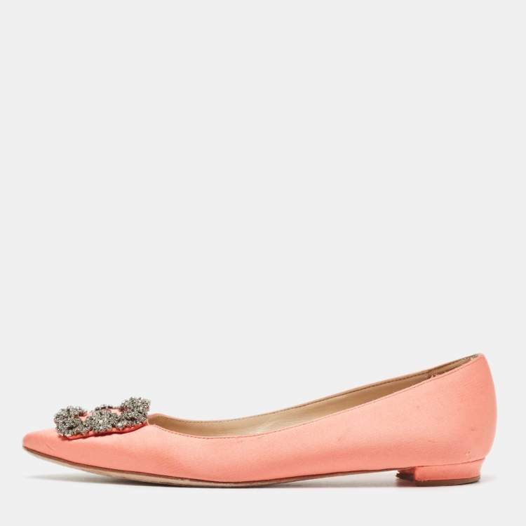 مملوكة مسبقًا Manolo Blahnik Pink Satin Hangisi Ballet Flats Size 37.5