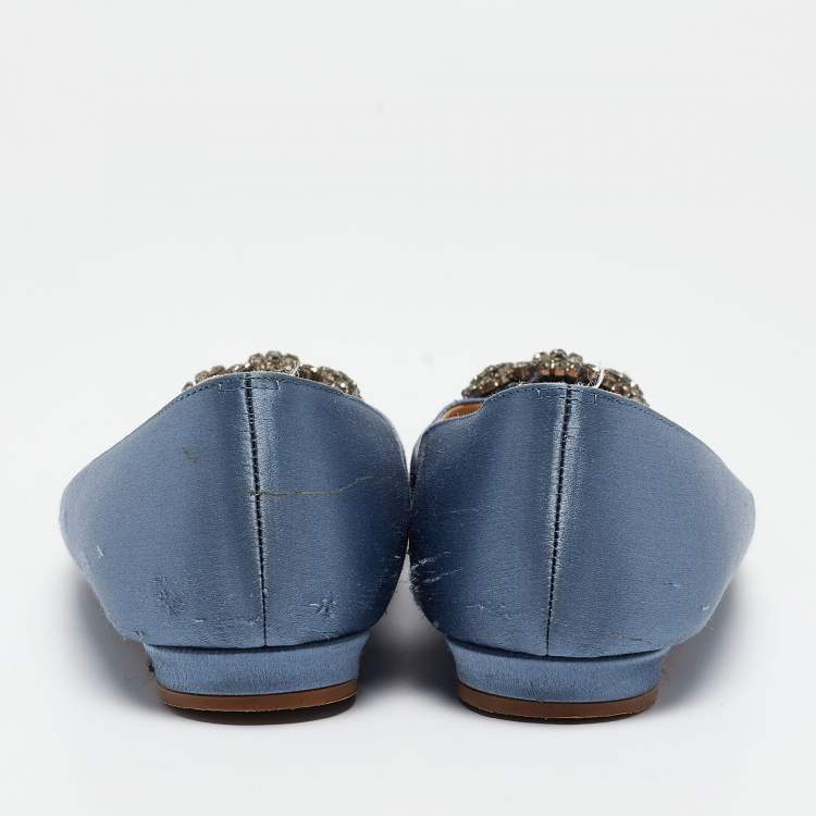 مملوكة مسبقًا Manolo Blahnik Blue Satin Hangisi Ballet Flats Size 37