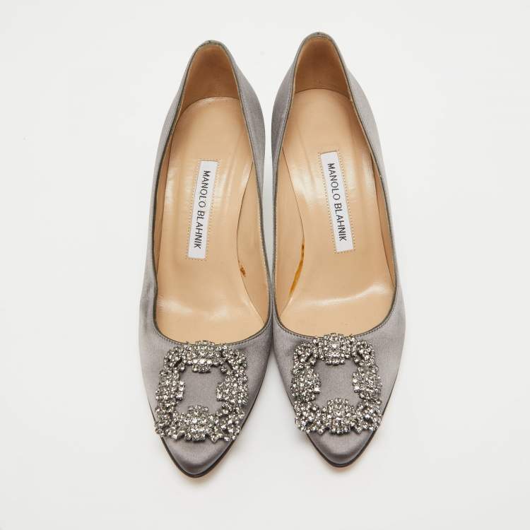 Pre Owned Manolo Blahnik Grey Satin Hangisi Pumps Size 37.5