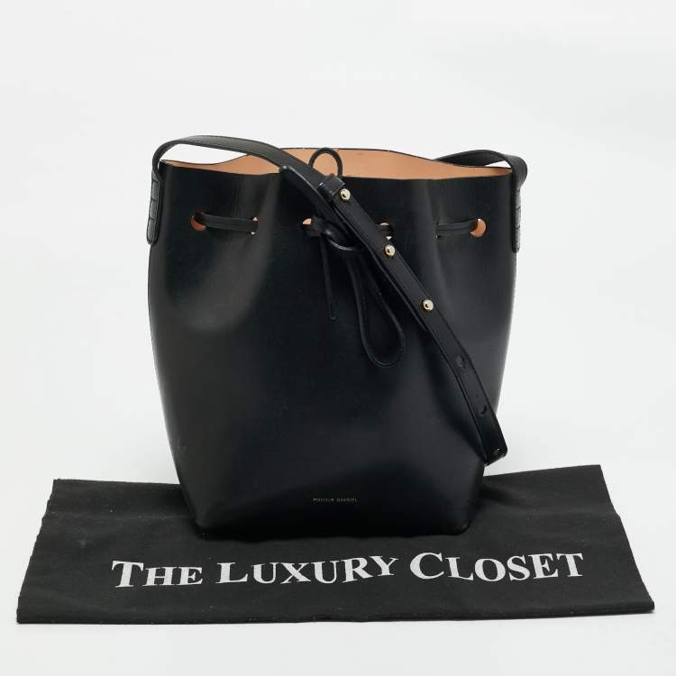 Pre Owned Mansur Gavriel Black Leather Drawstring Bucket Bag