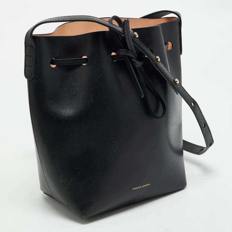 Pre Owned Mansur Gavriel Black Leather Drawstring Bucket Bag