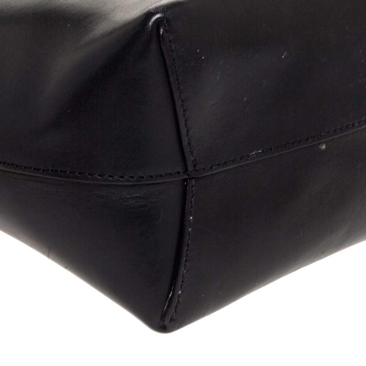 مملوكة مسبقًا Mansur Gavriel Black Leather Mini Bucket Bag