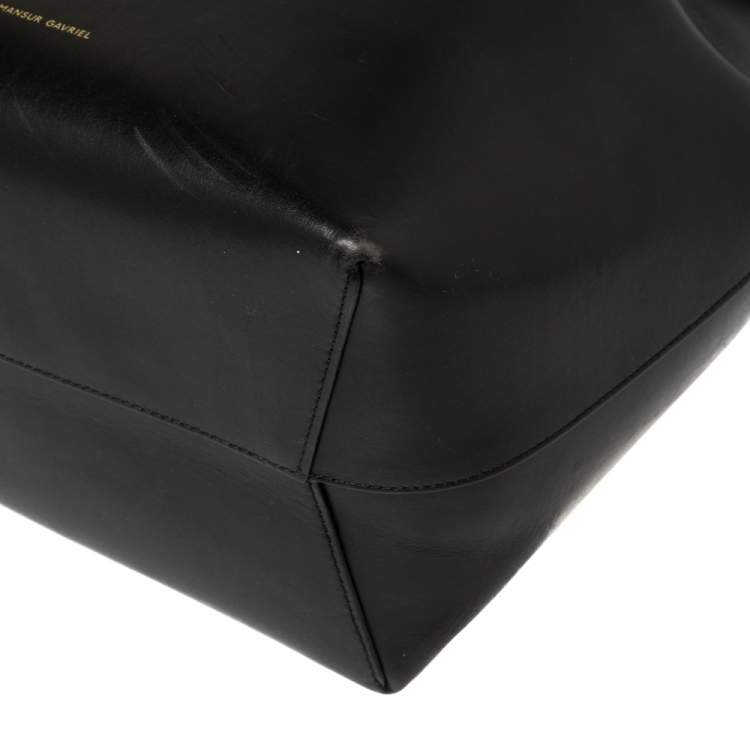 Pre Owned Mansur Gavriel Black Leather Large Bucket Bag