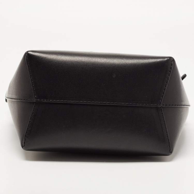 Pre Owned Mansur Gavriel Black Leather Bucket Drawstring Bag