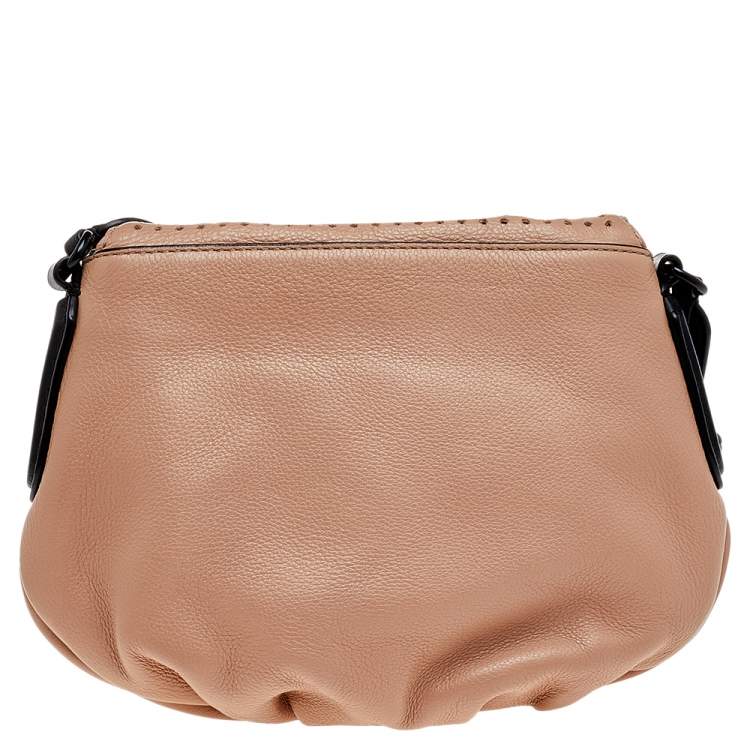 مملوكة مسبقًا Marc by Marc Jacobs Beige/Black Leather Classic Q Natasha Crossbody Bag