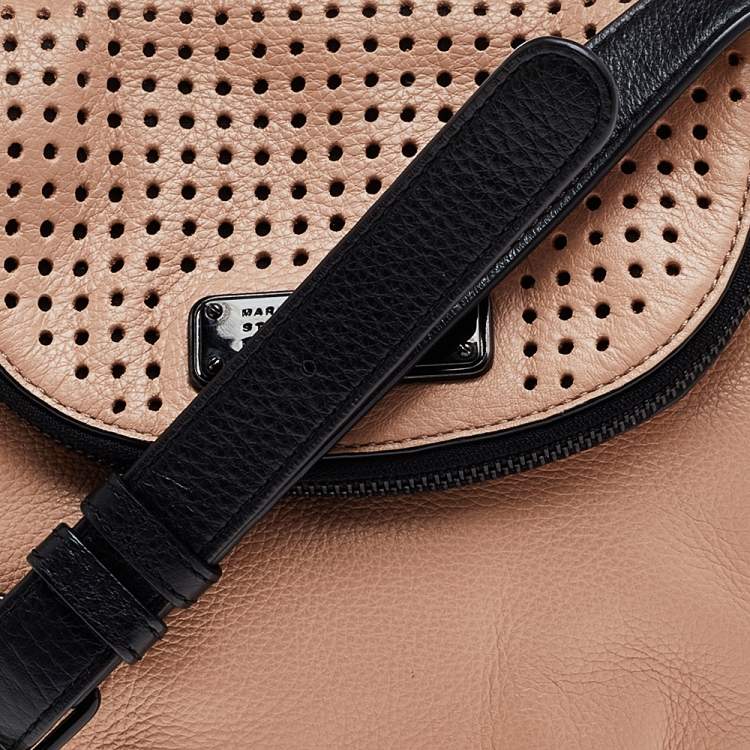 مملوكة مسبقًا Marc by Marc Jacobs Beige/Black Leather Classic Q Natasha Crossbody Bag