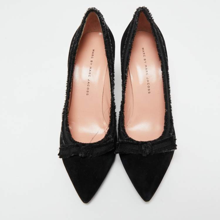 Pre Owned Marc by Marc Jacobs Black Suede Bow Pointy Pumps Size 40