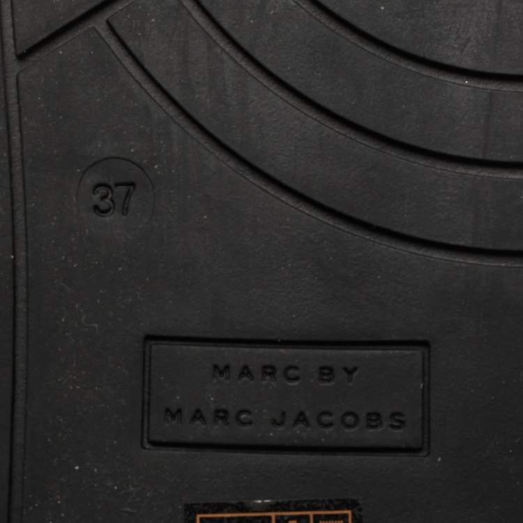 Pre Owned Marc by Marc Jacobs Gold/Black Leather and Fabric High Top Sneakers Size 37 