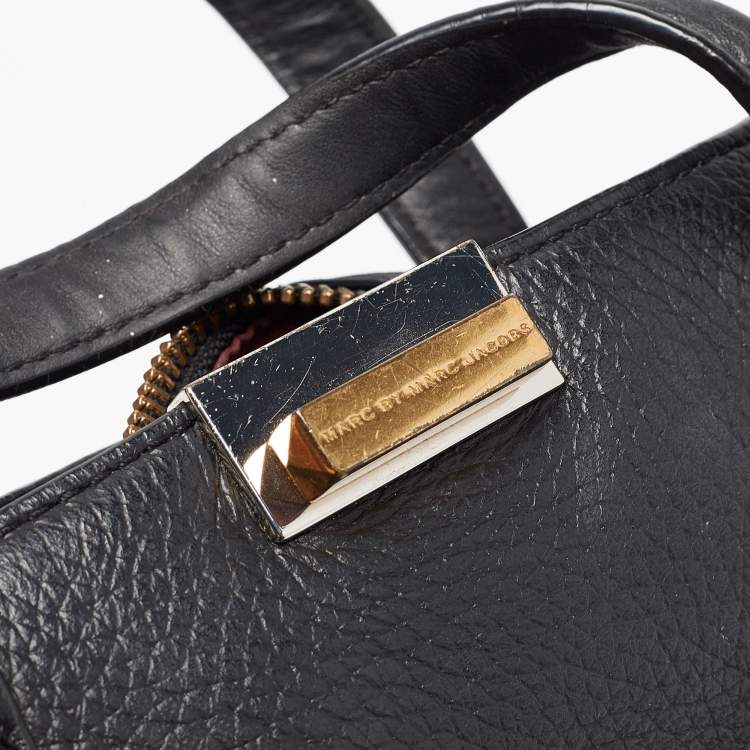 Pre Owned Marc by Marc Jacobs Black Leather Zip Satchel