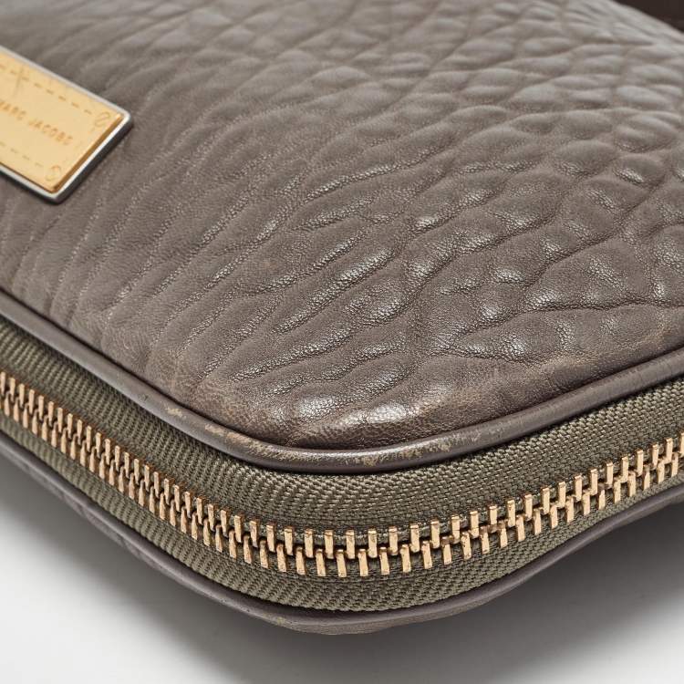 Pre Owned Marc by Marc Jacobs Grey Leather Wash Up Nash Zip Crossbody Bag