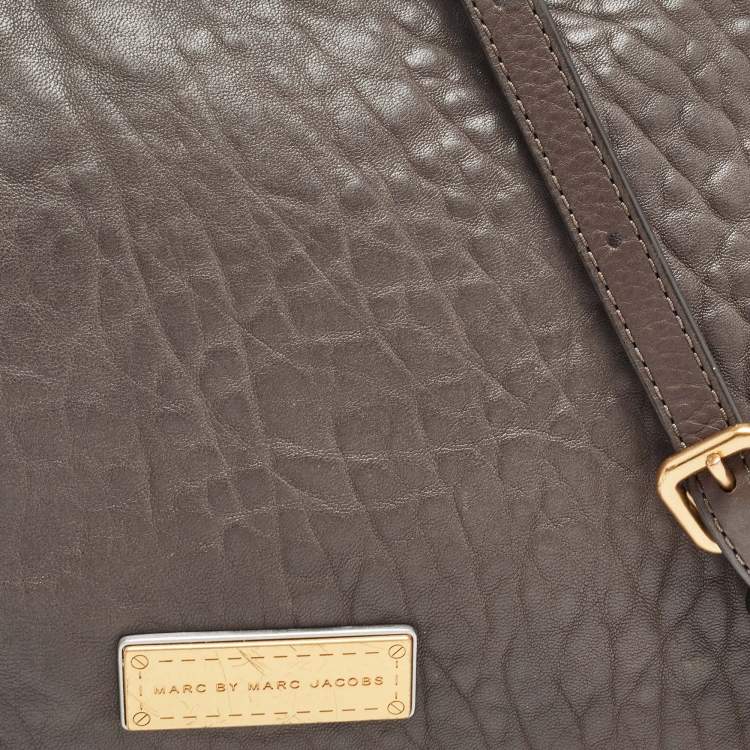 Pre Owned Marc by Marc Jacobs Grey Leather Wash Up Nash Zip Crossbody Bag