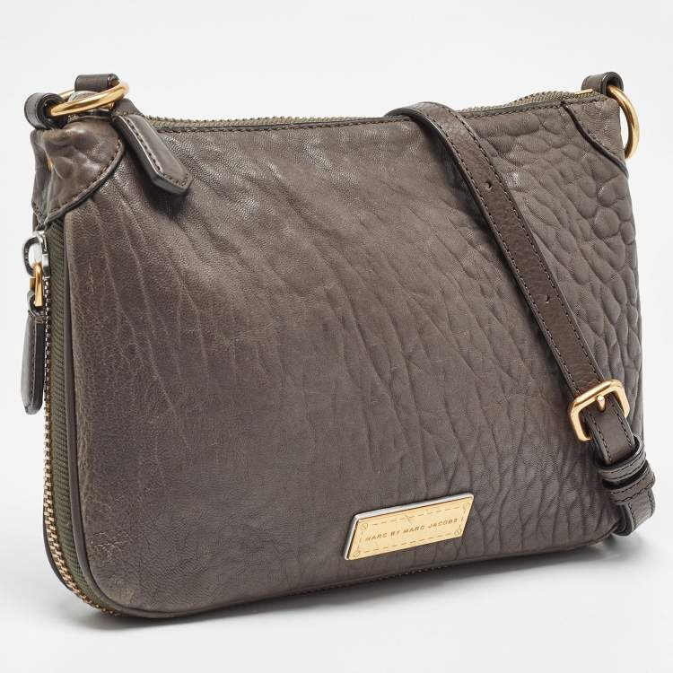 Pre Owned Marc by Marc Jacobs Grey Leather Wash Up Nash Zip Crossbody Bag