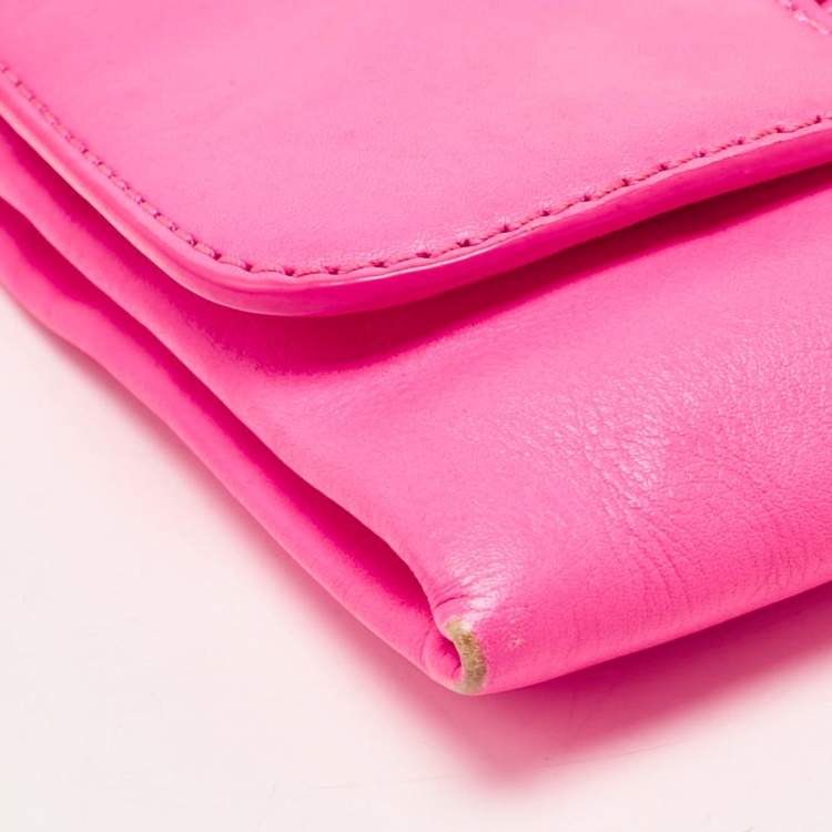 Pre Owned Marc by Marc Jacobs Neon Pink Leather Katie Clutch