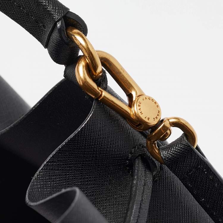 Pre Owned Marc by Marc Jacobs Black Saffiano Leather Bucket Bag