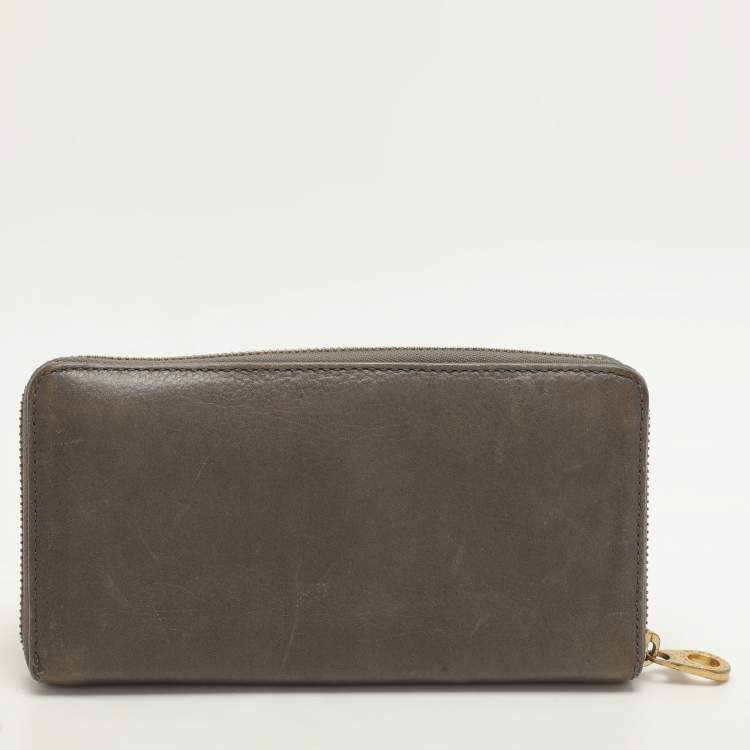 Pre Owned Marc by Marc Jacobs Grey Leather Zip Around Wallet