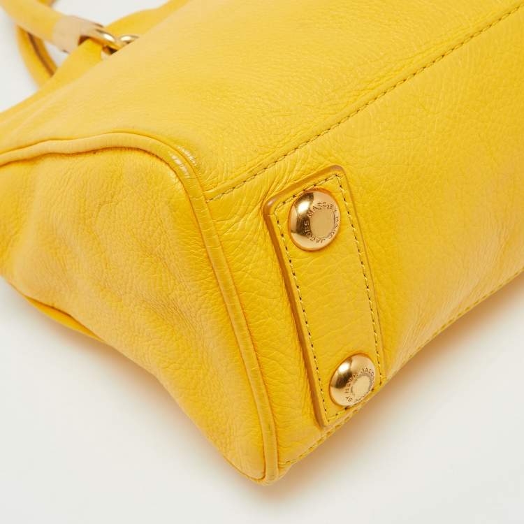 Pre Owned Marc by Marc Jacobs Yellow Leather Too Hot to Handle Tote