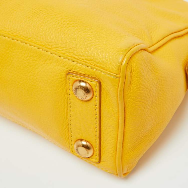 Pre Owned Marc by Marc Jacobs Yellow Leather Too Hot to Handle Tote