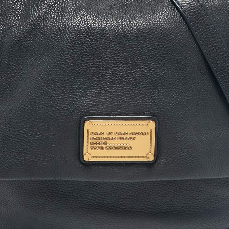 Pre Owned Marc by Marc Jacobs Navy Blue Pebbled Leather Classic Q Lil Ukita Bag