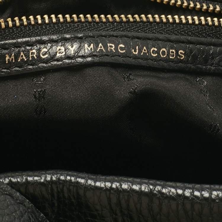 Pre Owned Marc by Marc Jacobs Black Leather Too Hot To Handle Sia Crossbody Bag