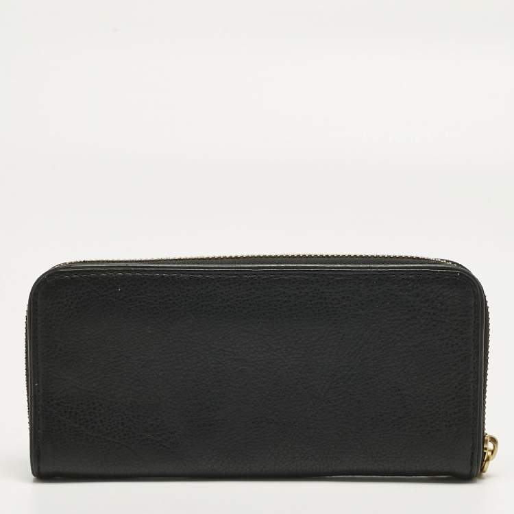 Pre Owned Marc by Marc Jacobs Black Leather Too Hot to Handle Continental Wallet