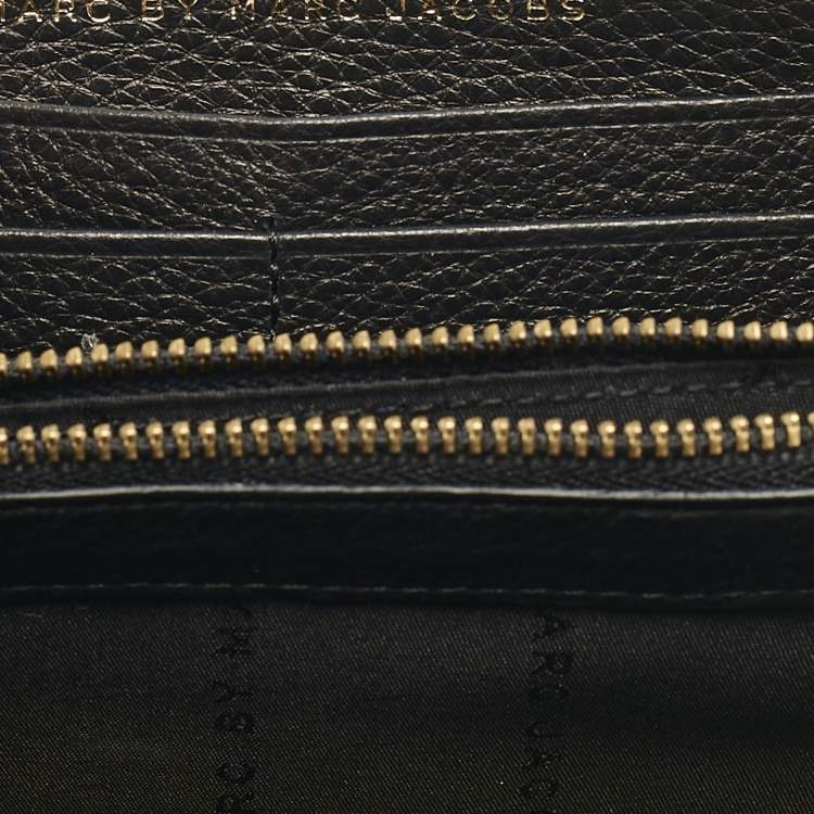 Pre Owned Marc by Marc Jacobs Black Leather Too Hot to Handle Continental Wallet