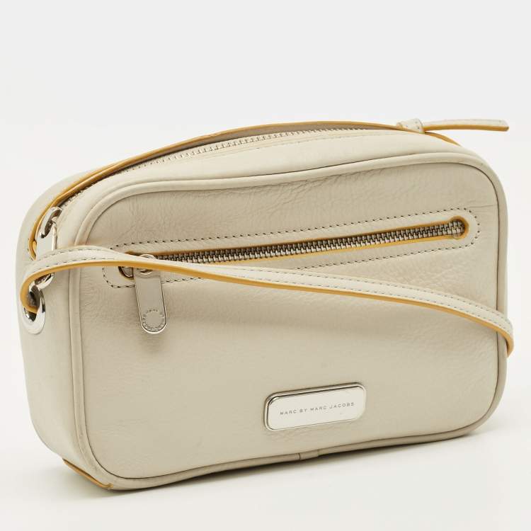 Pre Owned Marc by Marc Jacobs Sally Light Grey/Mustard Leather Crossbody Bag